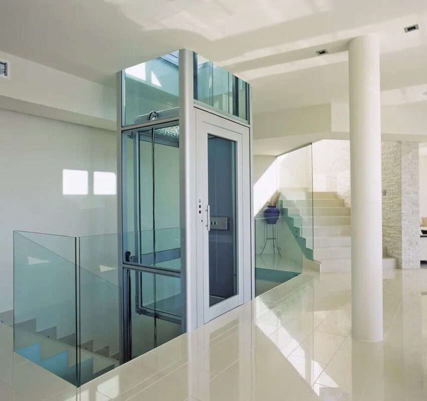 Thang máy gia đình Đức Long tại Hạ Long